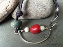 Coral wired bracelet1a