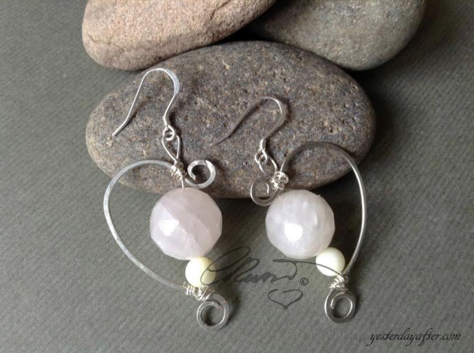 Half heart earrings2